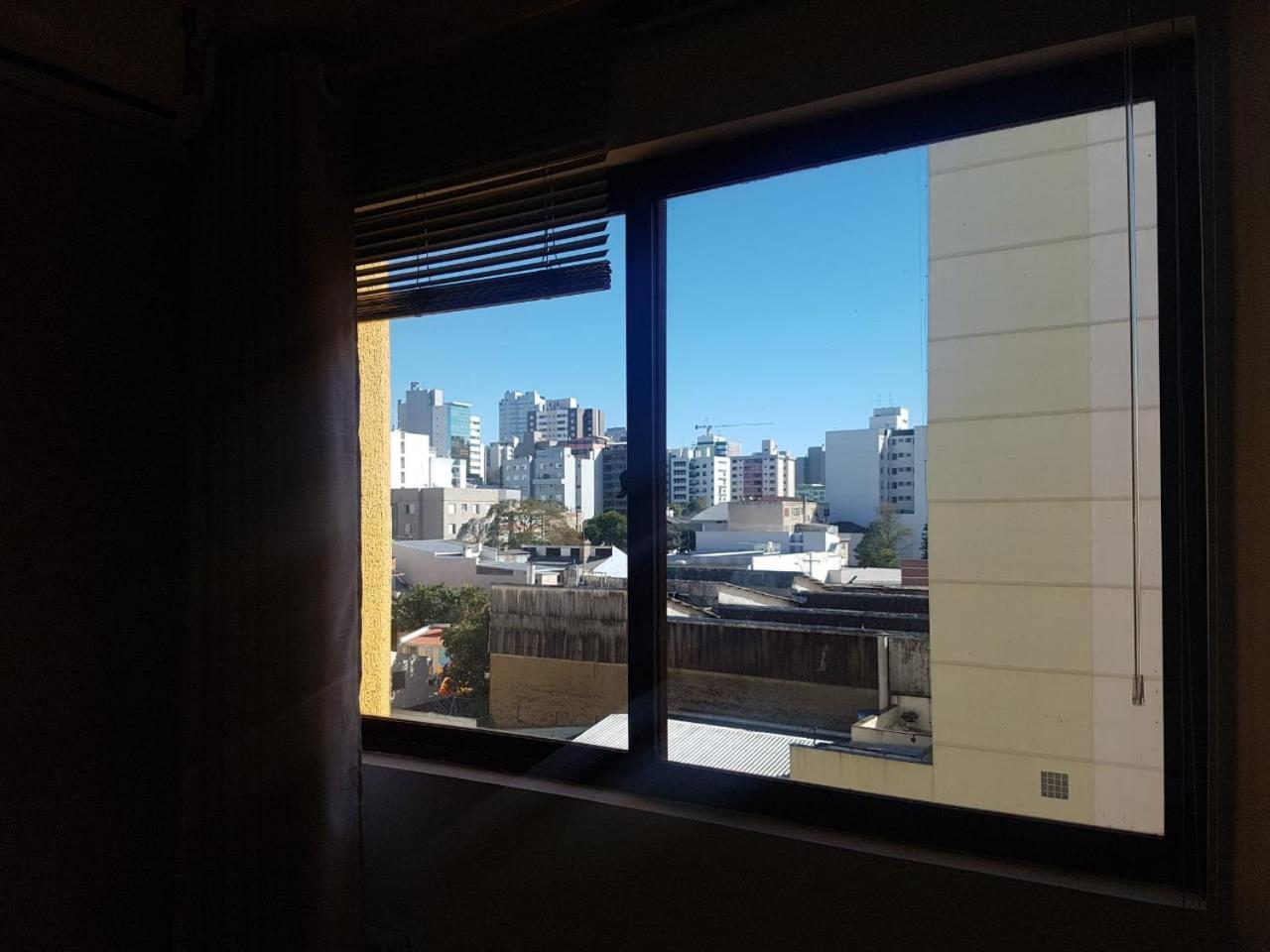 Wall Street Flat Caxias do Sul Buitenkant foto